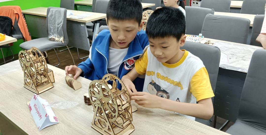 【2026夏令營】小小機械科學家｜ATP科技素養檢定營